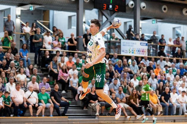 Oskar SUNNEFELDT (FRISCH AUF! Goeppingen, 27) erzielt ein Tor, Aktion, Torwurf GER, HG Saarlouis vs. FRISCH AUF! Goeppingen, Handball, DHB-Pokal, 1. Runde, Spielzeit 2026 2027, 23.08.2026, GER, HG Saarlouis vs. FRISCH AUF! Goeppingen, Handball, DHB-Pokal, 1. Runde, Spielzeit 2026 2027, 23.08.2026, Saarbruecken *** Oskar SUNNEFELDT, FRISCH AUF Goeppingen, No. 27, scores a goal, play, shot on goal, GER, HG Saarlouis vs. FRISCH AUF Goeppingen, handball, DHB Cup, 1st round, 2026–2027 season, August 23, 2026, GER, HG Saarlouis vs. FRISCH AUF Goeppingen, Handball, DHB Cup, Round 1, 2026–2027 season, August 23, 2026, Saarbrücken Copyright: xEibnerxPressefoto OliverxSchmidtx EP_OST