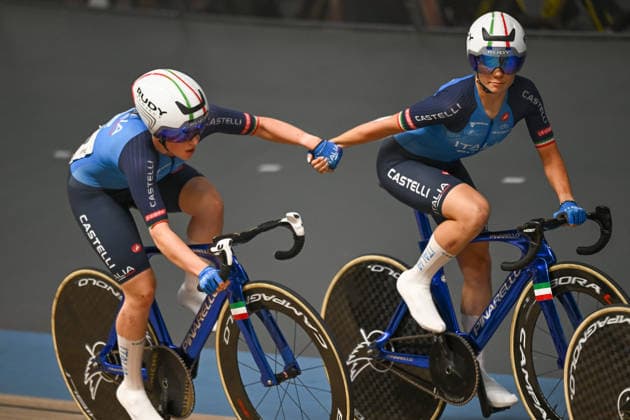 2026 UCI Junior Track World Championships Picture by Mathew Wells SWpix.com - 23 08 2026 - Cycling - 2026 UCI Junior Track World Championships - Heusden-Zolder, Flanders, Belgium - Women Madison Final - Agata Campana and Matilde Rossignoli of Italy Copyright: x xSWpix.comx(t axPhotographyxHubxLtd)xMathewxWells SWpix.comx SWP-3030-19242