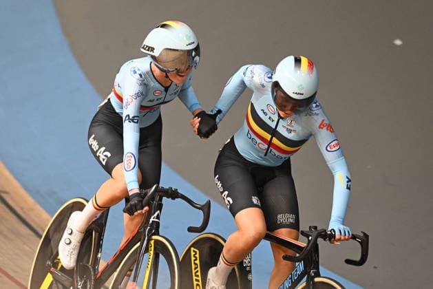 2026 UCI Junior Track World Championships Picture by Mathew Wells SWpix.com - 23 08 2026 - Cycling - 2026 UCI Junior Track World Championships - Heusden-Zolder, Flanders, Belgium - Women Madison Final - Anna Meeusen and Laura Five of Belgium Copyright: x xSWpix.comx(t axPhotographyxHubxLtd)xMathewxWells SWpix.comx SWP-3030-19248