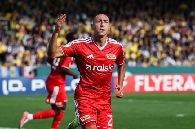 Torjubel -Torschütze Marin Ljubicic (1. FC Union Berlin,27) trifft zum 2-3 - 1. Hauptrunde DFB Pokal Saison 2026-2027 Eintracht Braunschweig vs. 1. FC Union Berlin im Eintracht Stadion in Braunschweig - Aktion,Fußball,Mann,Männer,Deutschland,23.08.2026 *** Goal celebration: Goal scorer Marin Ljubicic of 1. FC Union Berlin (27) scores in the 2-3-1 main round of the 2026-2027 DFB Cup season during the match between Eintracht Braunschweig and 1. FC Union Berlin at Eintracht Stadium in Braunschweig. Action, soccer, man,Men, Germany, August 23, 2026