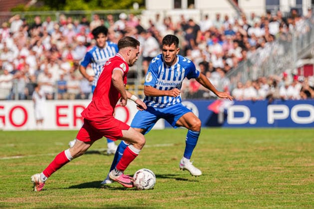 DFB-Pokal: Bahlinger SC vs 1. FC Magdeburg, 22.08.2026 Marin Å tefotiÄ‡ (Bahlinger SC, 7) am Ball DFB-Pokal: Bahlinger SC vs 1. FC Magdeburg, Kaiserstuhlstadion, 22.08.2026 DFB DFL REGULATIONS PROHIBIT ANY USE OF PHOTOGRAPHS AS IMAGE SEQUENCES AND OR QUASI-VIDEO. *** DFB Cup: Bahlinger SC vs. 1 FC Magdeburg, August 22, 2026, Marin Å tefotiÄ‡ Bahlinger SC, 7 with the ball DFB Cup Bahlinger SC vs. 1 FC Magdeburg, Kaiserstuhl Stadium, August 22, 2026 DFB and DFL regulations prohibit any use of photographs as image sequences and or quasi-video Copyright: xBEAUTIFULxSPORTS Boscox