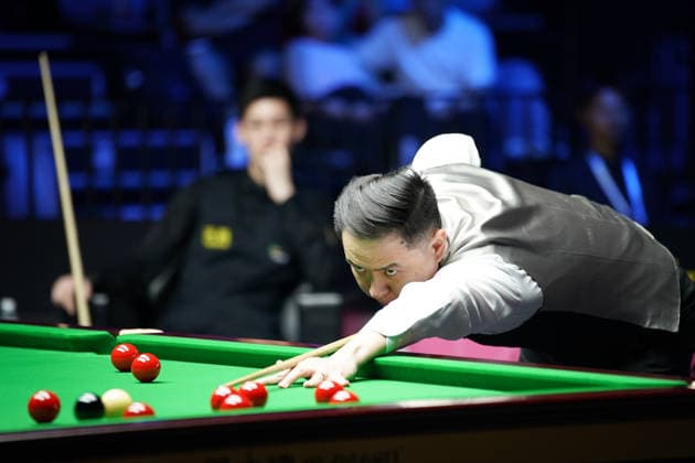 WUHAN, CHINA - AUGUST 23: Xiao Guodong of China plays a shot during his 5-0 victory over Wang Xinbo of China in the round of 64 at the 2026 Wuhan Snooker Open on August 23, 2026 in Wuhan, Hubei Province of China.  Copyright: xTaixChengzhex 111661673575