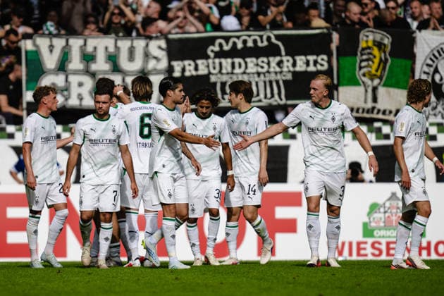 Jubel, Freude bei Kevin Diks (Borussia Moenchengladbach, 04) GER, TSV Schott Mainz vs. Borussia Moenchengladbach, DFB Pokal 1. Spieltag, Saison 2026 2027, 23.08.2026 Eibner-Pressefoto Attila Ziga GER, TSV Schott Mainz vs. Borussia Moenchengladbach, DFB Pokal 1. Spieltag, Saison 2026 2027, 23.08.2026 Mainz *** Celebration and joy for Kevin Diks, Borussia Mönchengladbach, August 4, Germany; TSV Schott Mainz vs. Borussia Mönchengladbach, DFB Cup Matchday 1, 2026–2027 season, August 23, 2026 Eibner Press Photo Attila Ziga GER, TSV Schott Mainz vs. Borussia Mönchengladbach, DFB Cup Matchday 1, 2026–2027 Season, August 23, 2026 Mainz Copyright: xEibner-Pressefotox EP_AZA