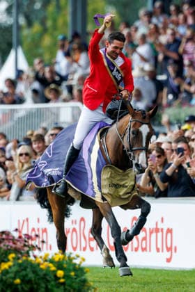 AACHEN - FEI World Championships 2026, AACHEN - FEI World Championships 2026 GUERDAT Steve (SUI), Dynamix de Belheme Medal ceremony Medaillenvergabe FEI Jumping World Championship, WM, Weltmeisterschaft Third Competition Individual Final Round B Aachen, Reitstadion Soers 23. August 2026 - *** 2026 FEI World Championships in Aachen, AACHEN FEI World Championships 2026 GUERDAT Steve SUI, Dynamix de Belheme Medal ceremony FEI Jumping World Championship Third Competition Individual Final Round B Aachen, Soers Equestrian Stadium August 23, 2026