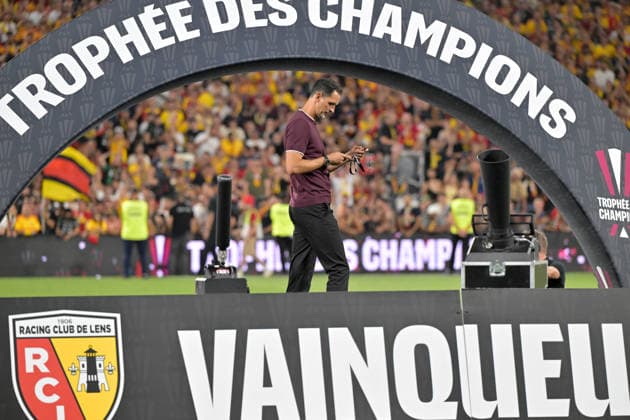 260816 RC Lens vs PSG Head Coach Dino Toppmoller of RC Lens pictured during the French season 2026 - 2027 Trophee des champions - supercup game between Racing Club De Lens and Paris Saint-Germain on August 16 , 2026 in Lens, France. (Photo by David Catry sportpix) Lens France  Copyright: xDavidxCatryx 20260816DC2_4020