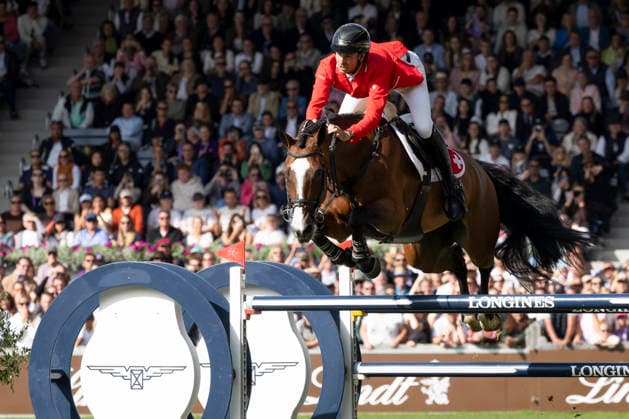 Steve GUERDAT (SUI) auf Dynamix de Belheme bei seinem letzten Sprung zur Gold Medaille, Einzelbild, Einzelaktion, Aktion, Springen S3, Umlauf B, FEI Jumping World Championship, WM, Weltmeisterschaft - Individual Final - LONGINES-Preis, am 23.08.2026, FEI Reit Weltmeisterschaft Aachen 2026 vom 11. - 23.08.2026 in Aachen Deutschland; Â *** Steve GUERDAT (SUI) on Dynamix de Belheme during his final jump toward the gold medal, single frame, individual action, action, Jumping S3, Round B, FEI Jumping World Championship Individual Final LONGINES Prize, on August 23, 2026, FEI World Equestrian Games Aachen 2026, August 11–23, 2026, in Aachen, Germany Â