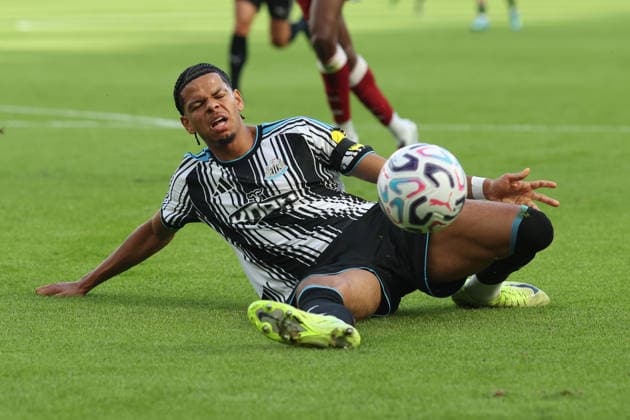 Newcastle v Liverpool 22 August 2026, Newcastle - Premier League Football - Newcastle United v Liverpool - Will Osula of Newcastle United - Photo: Charlotte Wilson Offside. Newcastle UK *** Newcastle gegen Liverpool, 22. August 2026, Newcastle, Premier League, Fußball, Newcastle United gegen Liverpool, Will Osula von Newcastle United, Foto: Charlotte Wilson, Abseits, Newcastle, Großbritannien  Copyright: xCharlottexWilsonx xOffsidexOffside