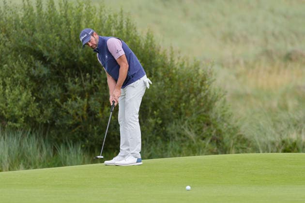 BALMEDIE, SCOTLAND - AUG 23: Scott Jamieson (SCO) putts on the eighteenth green during Round 4 at the 2026 Nexo Championship at the Trump International Golf Links, Balmedie on August 23, 2026 in Aberdeenshire, Scotland The 2026 Nexo Championship