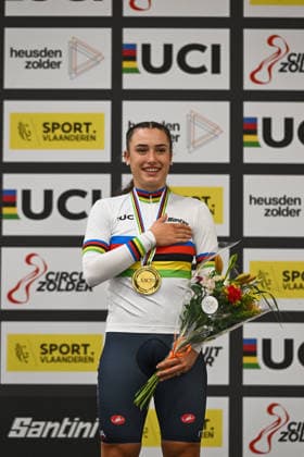 2026 UCI Junior Track World Championships Picture by Mathew Wells SWpix.com - 23 08 2026 - Cycling - 2026 UCI Junior Track World Championships - Heusden-Zolder, Flanders, Belgium - Women Keirin Final - Maya Ferrante of Italy wins the Gold Medal Copyright: x xSWpix.comx(t axPhotographyxHubxLtd)xMathewxWells SWpix.comx SWP-3030-19338