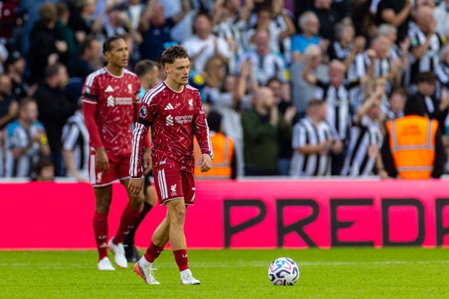 Football - FA Premier League - Newcastle United FC v Liverpool FC NEWCASTLE-UPON-TYNE, ENGLAND - Saturday, August 22, 2026: Liverpool s Florian Wirtz reacts to conceding his side s second goal during the FA Premier League match between Newcastle United FC and Liverpool FC at St James Park. (Photo by David Rawcliffe Propaganda) NEWCASTLE-UPON-TYNE St James Park TYNE AND WEAR ENGLAND  Copyright: xDavidxRawcliffex P2026-08-23-Newcastle_Liverpool-146