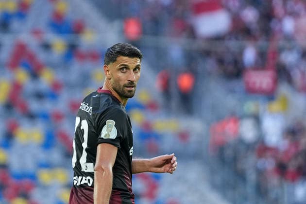 Vincenzo Grifo (SC Freiburg, 32) , Deutschland, Fußball, 1. Runde, DFB Pokal, 2026 2027, Fortuna Düsseldorf vs. SC Freiburg, 23.08.2026, Merkur Spiel-Arena, Düsseldorf Düsseldorf Merkur Spiel-Arena Nordrhein-Westfalen Deutschland *** Vincenzo Grifo, SC Freiburg, 32, Germany, Soccer, 1st Round, DFB Cup, 2026–2027, Fortuna Düsseldorf vs. SC Freiburg, August 23, 2026, Merkur Spiel Arena, Düsseldorf, Merkur Spiel Arena, Düsseldorf, North Rhine-Westphalia, Germany Copyright: xArnexAmbergx