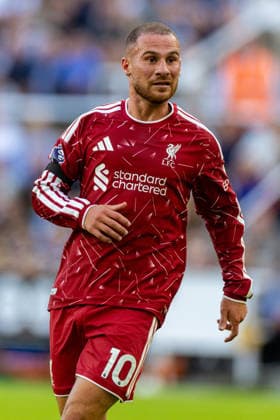 Football - FA Premier League - Newcastle United FC v Liverpool FC NEWCASTLE-UPON-TYNE, ENGLAND - Saturday, August 22, 2026: Liverpool s Alexis Mac Allister during the FA Premier League match between Newcastle United FC and Liverpool FC at St James Park. (Photo by David Rawcliffe Propaganda) NEWCASTLE-UPON-TYNE St James Park TYNE AND WEAR ENGLAND  Copyright: xDavidxRawcliffex P2026-08-23-Newcastle_Liverpool-175