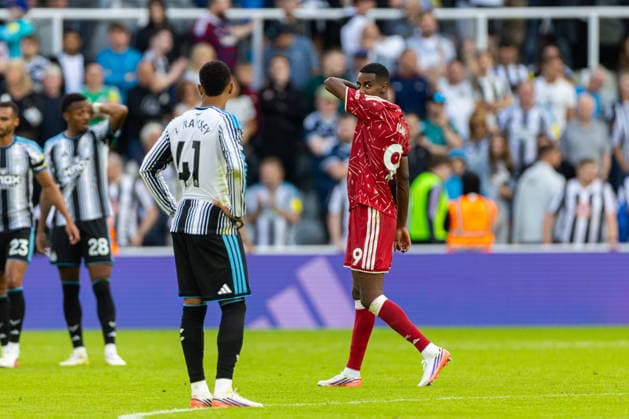 Football - FA Premier League - Newcastle United FC v Liverpool FC NEWCASTLE-UPON-TYNE, ENGLAND - Saturday, August 22, 2026: Liverpool s Alexander Isak after the FA Premier League match between Newcastle United FC and Liverpool FC at St James Park. The game ended 2-2. (Photo by David Rawcliffe Propaganda) NEWCASTLE-UPON-TYNE St James Park TYNE AND WEAR ENGLAND  Copyright: xDavidxRawcliffex P2026-08-23-Newcastle_Liverpool-192
