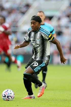 Newcastle United v Liverpool - Premier League 2026 27 Anthony Elanga of Newcastle United on the ball during the Premier League 2026 27 match between Newcastle United and Liverpool FC at St James Park on August 23, 2026 in Newcastle upon Tyne, England. WARNING! This Photograph May Only Be Used For Newspaper And Or Magazine Editorial Purposes. May Not Be Used For Publications Involving 1 player, 1 Club Or 1 Competition Without Written Authorisation From Football DataCo Ltd. For Any Queries, Please Contact Football DataCo Ltd on +44 (0) 207 864 9121 Newcastle upon Tyne St. James Park England United Kingdom Copyright: xAllstarxPicturexLibraryxLtdx