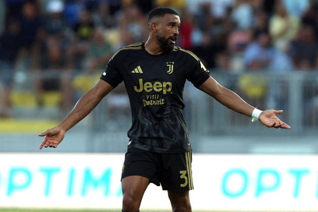 SOCCER - Serie A - Frosinone Calcio vs. Juventus FC Photo by IPA ABACAPRESS.COM87735283 - Frosinone, Italy - August 23, 2026: Gleison Bremer (defender) of Juventus FC scores a goal and celebrates with his teammates during the 2026–2027 Italian Serie A-Enilive Championship soccer match between Frosinone Calcio and Juventus FC at Benito Stirpe Stadium. Frosinone Italy  Copyright: xIPAxSport ABACAx