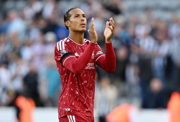 Newcastle Upon Tyne, England, 23rd August 2026. Virgil van Dijk of Liverpool claps the fans during the Newcastle United vs Liverpool Premier League match at St. James Park, Newcastle Upon Tyne. Picture credit should read: Anna Gowthorpe Sportimage EDITORIAL USE ONLY. No use with unauthorised audio, video, data, fixture lists, club league logos or live services. Online in-match use limited to 120 images, no video emulation. No use in betting, games or single club league player publications. SPI_056_AG_Newcastle_Liverpool SPI-4932-0057