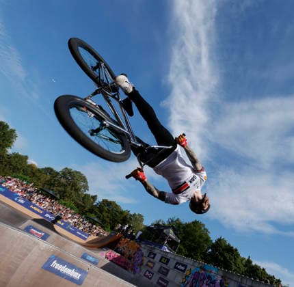 23.08.2026 Finale Männer bei der UEC BMX Freestyle Park Europameisterschaft in Darmstadt Ausrichter VC Darmstadt hier Europameister Jordan Clark (GBR) Darmstadt Hessen Deutschland *** August 23, 2026 Men s Final at the UEC BMX Freestyle Park European Championships in Darmstadt Hosted by VC Darmstadt; here, European Champion Jordan Clark (GBR) Darmstadt, Hesse, Germany