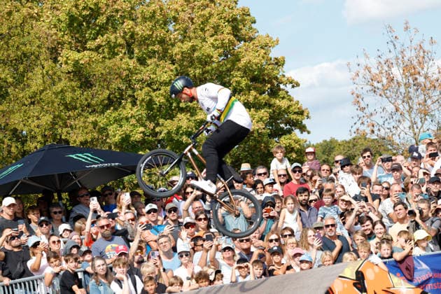 23.08.2026 Finale Männer bei der UEC BMX Freestyle Park Europameisterschaft in Darmstadt Ausrichter VC Darmstadt hier Weltmeister Anthony Jeanjean (FRA) Platz 3 Darmstadt Hessen Deutschland *** August 23, 2026 Men s Final at the UEC BMX Freestyle Park European Championships in Darmstadt Hosted by VC Darmstadt; World Champion Anthony Jeanjean (FRA) placed 3rd in Darmstadt, Hesse, Germany