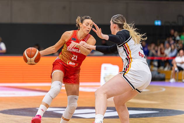 GOETTINGEN, GERMANY - AUGUST 23: Reka Lelik (Hungary, 21) with ball during the exhibition game, match between Germany vs. Hungary at Sparkassen-Arena on August 23, 2026 in Goettingen, Germany. Lower Saxony Germany Copyright: xBEAUTIFULxSPORTS Freudensteinx