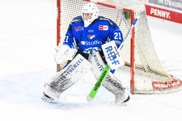 Straubing Tigers vs. Grizzlys Wolfsburg, Eishockey, Deutsche Eishockey Liga, Penny DEL, Vorbereitungsspiel, Gaeuboden Cup, Saison 2026 2027 am 23.08.2026 Sebastian Wieber (Straubing Tigers), Eishockey Herren, Deutsche Eishockey Liga, Penny DEL, Vorbereitungsspiel, Gaeuboden Cup, Saison 2026 2027 am 23.08.2026 im Eisstadion am Pulverturm, Straubing Tigers (blau) gegen Grizzlys Wolfsburg (beige) *** Straubing Tigers vs. Grizzlys Wolfsburg, Ice Hockey, German Ice Hockey League, Penny DEL, Preseason Game, Gaeuboden Cup, 2026–2027 Season on August 23, 2026, Sebastian Wieber, Straubing Tigers, Men s Ice Hockey, German Ice Hockey League, Penny DEL, Preseason Game, Gaeuboden Cup, 2026–2027 Season on August 23, 2026, at the Eisstadion am Pulverturm, Straubing Tigers (blue) vs. Grizzlys Wolfsburg (beige)