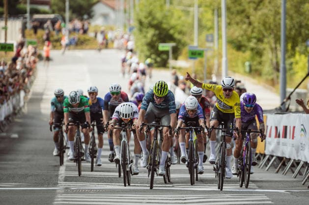 West Bohemia Tour 2026, stage 3, Road cycling, Rad, Radsport, Strasse Danijel Agricola (Metec - SOLARWATT p b Mantel) wins beating Vaclav Jezek (Kasper Crypto4me) who miscalculated his celebration and was beaten on finish line, on August 23, 2026, Pilsen, Czechia. (CTKxPhoto JanxBrychta) CTKPhotoF202608230005401  CTKPhotoF202608230005401