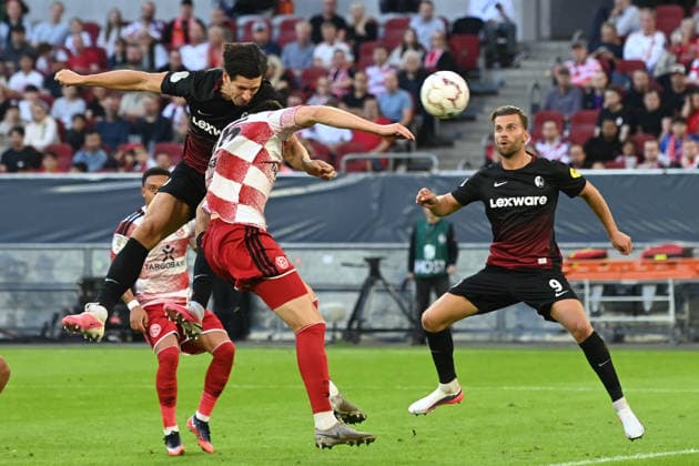Igor MATANOVIC (FR) erzielt per Kopfball das Tor zum 0:2 Fussball DFB Pokal, 1. Hauptrunde, Fortuna Duesseldorf (D) - SC Freiburg (FR) 1-5 am 23.08.2026 in der Merkur Spiel Arena Duesseldorf Deutschland. DFL DFB regulations prohibit any use of photographs as image sequences and or quasi-video Â *** Igor MATANOVIC (FR) scores the goal to make it 0–2 with a header in the DFB Cup soccer match, 1st Round, Fortuna Düsseldorf vs. SC Freiburg 1–5 on August 23, 2026, at the Merkur Spiel Arena in Düsseldorf, Germany. DFL and DFB regulations prohibit any use of photographs as image sequences and or quasi-video.