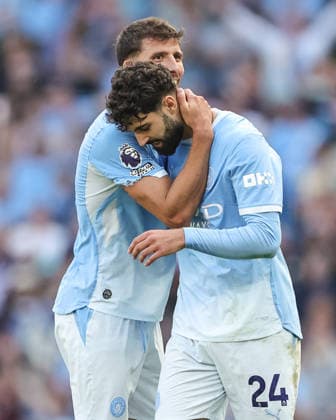 Manchester City v AFC Bournemouth - Premier League 2026 27 Ruben Dias of Manchester City and Josko Gvardiol of Manchester City celebrate a 2-1 win during the Premier League match between Manchester City and Bournemouth at Etihad Stadium in Manchester, United Kingdom, on August 23, 2026. Manchester Greater Manchester United, ManU Kingdom  Copyright: xNewsxImagesx originalFilename:cosgrove-premierl260823_npupe.jpg