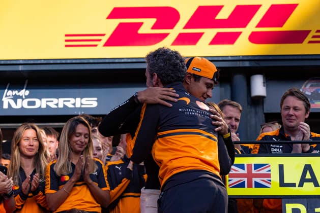 Formula 1 Heineken Dutch Grand Prix 2026 Grégoire PLACCA OVERTAKE MAXPPP - Zandvoort 23 08 2026 01 NORRIS Lando (gbr), McLaren Mastercard F1 Team, portrait and STELLA Andrea (ita), McLaren Mastercard F1 Team, portrait during post-race team celebration at the Formula 1 Heineken Dutch Grand Prix 2026, the 12th round of the 2026 FIA Formula 1 World Championship, WM, Weltmeisterschaft at Circuit Zandvoort in Zandvoort, Netherlands, from 20 to 23 August 2026 Zandvoort Circuit Zandvoort Netherlands  Copyright: xOVERTAKE MAXPPPxGrégoirexPLACCAx OVT202608236785 OVT202608236785
