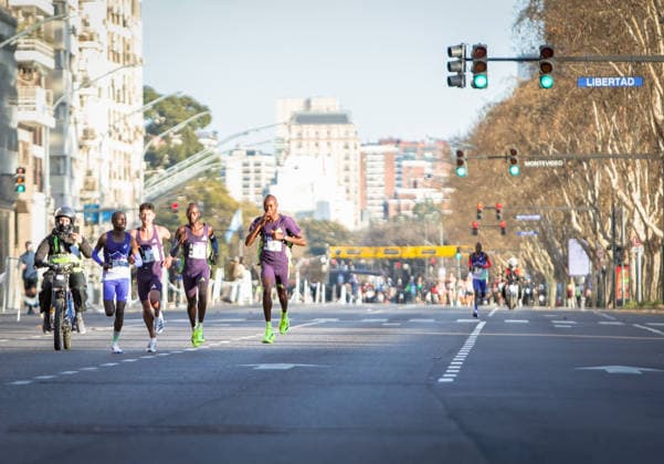 TRACK AND FIELD - Marathon - Buenos Aires 21K Half Marathon Photo by IPA ABACAPRESS.COM87736146 - Runners at the 21K Buenos Aires Half Marathon particPhoto by IPA ABACAPRESS.COMting in the street race in Argentina. Buenos Aires Argentina  Copyright: xIPAxSport ABACAx