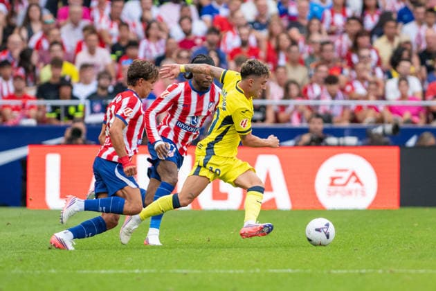 23rd August 2026; Riyadh Air Metropolitano Stadium, Madrid, Spain, La Liga Football, Atletico Madrid versus Villareal; A. Moleiro (10) of Villareal AdelinaxCobos