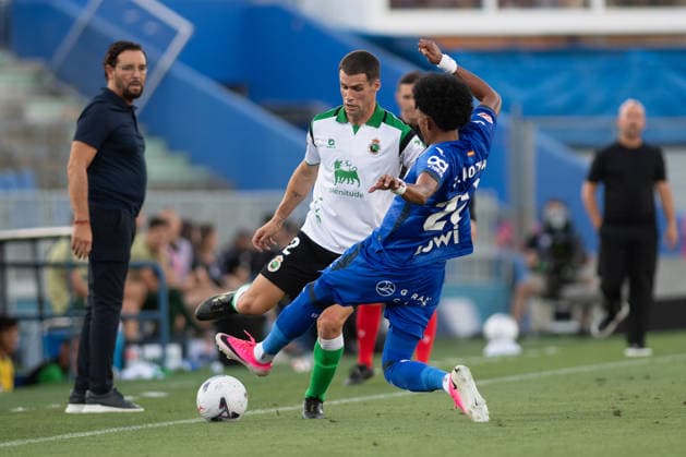 ESP: LaLiga EA Sports Getafe CF v Racing Santander Alvaro Mantilla of Racing de Santander during LaLiga EA Sports between Getafe CF v Racing Santander played at Coliseum Stadium in Getafe on August 23, 2026 in Spain Spain Futbol *** ESP LaLiga EA Sports Getafe CF vs. Racing Santander Álvaro Mantilla of Racing de Santander during the LaLiga EA Sports match between Getafe CF and Racing Santander played at Coliseum Stadium in Getafe on August 23, 2026, in Spain. Spain Soccer Copyright: xSergioxReyesx xAgenciaxLOFx