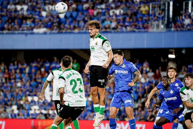 August 23, 2026, Getafe, Madrid, Spain: Pablo Ramon of Real Racing Club in action during the Spanish League, LaLiga EA Sports, football match played between Getafe CF and Real Racing Club de Santander at Coliseum de Getafe stadium on August 23, 2026, in Getafe, Madrid, Spain. Getafe CF V Real Racing Club De Santander - LaLiga EA Sports  - ZUMAa181 20260823_zaa_a181_153 Copyright: xAngelxPerezxMecax