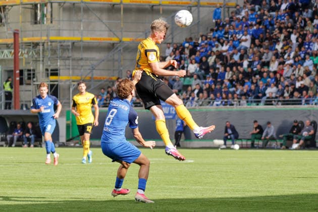 23.08.2026, xgrfx, Fussball DFB Pokal 1.Runde, SV Westfalia Rhynern - Dynamo Dresden v.l. Jonah-Frederik Wagner (SV Westfalia Rhynern), Jonas Sterner (Dynamo Dresden) (DFL DFB REGULATIONS PROHIBIT ANY USE OF PHOTOGRAPHS as IMAGE SEQUENCES and or QUASI-VIDEO) Münster *** August 23, 2026, xgrfx, Soccer DFB Cup 1st Round, SV Westfalia Rhynern vs. Dynamo Dresden, Jonah Frederik Wagner, SV Westfalia Rhynern, Jonas Sterner, Dynamo Dresden. DFL and DFB regulations prohibit any use of photographs as image sequences and or quasi-video. Münster