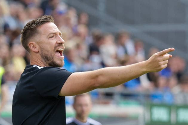 23.08.2026, xgrfx, Fussball DFB Pokal 1.Runde, SV Westfalia Rhynern - Dynamo Dresden v.l. Marco Stiepermann (Dynamo Dresden) (DFL DFB REGULATIONS PROHIBIT ANY USE OF PHOTOGRAPHS as IMAGE SEQUENCES and or QUASI-VIDEO) Münster *** August 23, 2026, xgrfx, Soccer DFB Cup 1st Round, SV Westfalia Rhynern vs. Dynamo Dresden, photo by Marco Stiepermann, Dynamo Dresden. DFL and DFB regulations prohibit any use of photographs as image sequences and or quasi-video. Münster