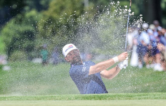 PGA, Golf Herren 2026: BMW Championship Aug 23 AUG 23, 2026: Cameron Young of the United States plays a shot from the bunker during the final round of the BMW Championship at Bellerive Country Club in St. Louis, Missouri. Roman Puno CSM (Credit Image: Â Roman Puno Cal Media) St. Louis Missouri United States EDITORIAL USE ONLY Copyright: xx ZUMA-20260823_zma_c04_065.jpg RomanxPunox csmphotothree514474