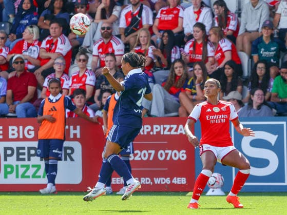 London Borehamwood, England - September 23: during the pre season match between Arsenal Women and Paris FC, at Mangata Developments Stadium, Meadow Park on September 23, 2026 in London, England Photo credit: Jody Demay-Davies SPP  Copyright: xJodyxDemay-Daviesx xSPPx Sportspressphoto_SPR214050
