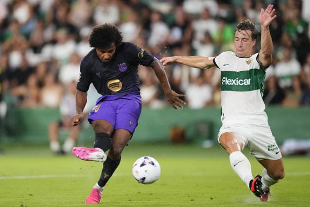Elche CF v FC Barcelona, Barca - LaLiga ELCHE, SPAIN - AUGUST 23: Karim Adeyemi right winger of Barcelona and Germany shooting to goal and score during the La Liga EA Sports 2026 27 match between Elche CF and FC Barcelona at Estadio Manuel Martinez Valero on August 23, 2026 in Elche, Spain. Jose Hernandez Anadolu Elche Spain. Editorial use only. Please get in touch for any other usage.  Copyright: x2026xAnadoluxJosexHernandezx
