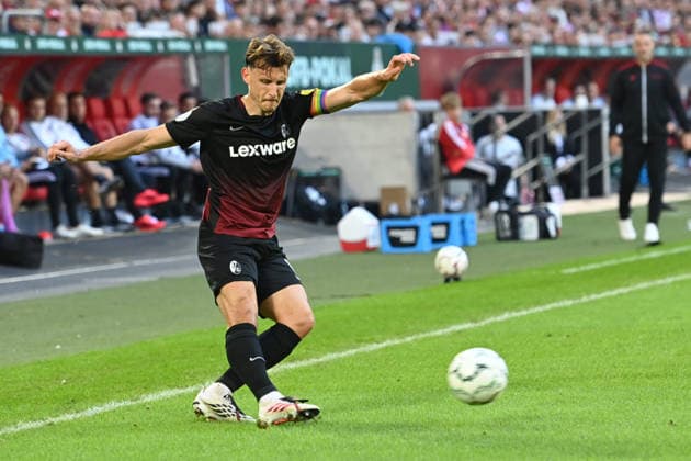 Maximilian EGGESTEIN (FR) Aktion, Einzelaktion Fussball DFB Pokal, 1. Hauptrunde, Fortuna Duesseldorf (D) - SC Freiburg (FR) 1-5 am 23.08.2026 in der Merkur Spiel Arena Duesseldorf Deutschland. DFL DFB regulations prohibit any use of photographs as image sequences and or quasi-video Â *** Maximilian EGGESTEIN FR Play, Individual Play, Soccer, DFB Cup, 1st Round, Fortuna Düsseldorf vs. SC Freiburg, Friday, August 23, 2026, at 1:05 p.m. at the Merkur Spiel Arena in Düsseldorf, Germany. DFL and DFB regulations prohibit any use of photographs as image sequences and or quasi-video.