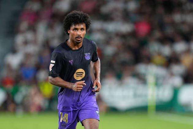 August 23, 2026, Elche, Elche, Spain: Karim Adeyemi of FC Barcelona, Barca looks on during the Spanish League, LaLiga EA Sports, football match played between Elche CF and FC Barcelona at Estadio Manuel Martinez Valero on August 23, 2026, in Elche, Spain. Elche Spain - ZUMAa181 20260823_zaa_a181_221 Copyright: xDennisxAgyemanx