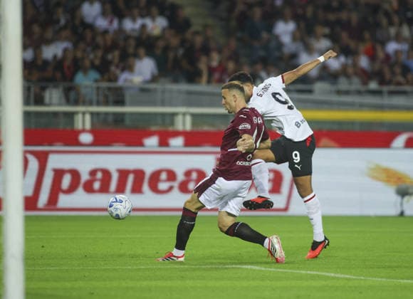 SOCCER - Serie A - Torino FC vs. AC Milan Photo by IPA ABACAPRESS.COM87741354 - Goncalo Ramos of AC Milan and Ardian Ismajli of Torino FC during the 2026 27 Coppa Italia soccer match between Torino FC and Carrarese Calcio 1908 on August 23, 2026, at Stadio Olimpico Grande Torino, Turin, Italy. Photo by Nderim KACELI Turin Italy  Copyright: xIPAxSport ABACAx
