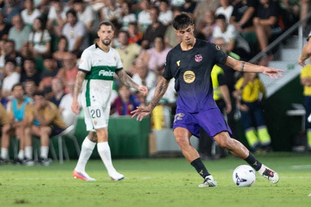 ESP: LaLiga EA Sports Elche CF v FC Barcelona, Barca Marc Bernal during LaLiga EA Sports match between Elche CF v FC Barcelona played at Martinez Valero Stadium, Elche on August 23 2026 in Spain Elche Spain Football *** ESP LaLiga EA Sports Elche CF vs. FC Barcelona: Marc Bernal during the LaLiga EA Sports match between Elche CF and FC Barcelona, played at Martinez Valero Stadium in Elche on August 23, 2026, in Spain. Elche, Spain. Soccer Copyright: xJosexFerrer xAgenciaxLOFx