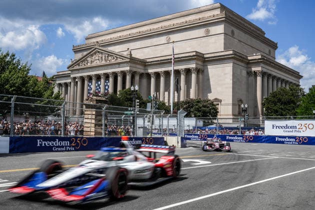 IndyCar, Indy Car, IRL, USA hits the streets of Washington for the first time in a race launched by Trump WASHINGTON, D.C., UNITED STATES - AUGUST 23: IndyCar drivers speed along Pennsylvania Avenue near iconic landmarks around the National Mall during the Freedom 250 Grand Prix in Washington, D.C., United States, on August 23, 2026. Held on a 1.7-mile, seven-turn street circuit to commemorate the 250th anniversary of U.S. independence, the historic event marked IndyCar s first-ever race through the capital s streets. Kyle Kirkwood ( 27, Andretti Global, Sam s Club Honda) claimed victory at the Freedom 250 Grand Prix after leading 128 of the 147 laps. Hasan Akbas Anadolu Washington United States. Editorial use only. Please get in touch for any other usage.  Copyright: x2026xAnadoluxHasanxAkbasx