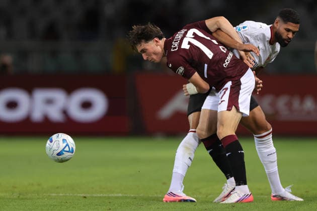 Torino v AC Milan - Serie A - Stadio Grande Torino Turin, Italy, 23rd August 2026. Ruben Loftus-Cheek of AC Milan battles for possession with Alessio Cacciamani of Torino FC during the Torino vs AC Milan Serie A match at Stadio Grande Torino, Turin. Picture credit should read: Jonathan Moscrop Turin Stadio Olimpico Grande Torino Italy