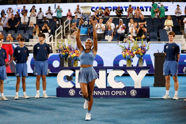 CINCINNATI, OH - AUGUST 23: Coco Gauff of the United States poses with the Rookwood Cup after winning the final round of the Cincinnati Open at the Lindner Family Tennis Center on August 23, 2026 in Mason, Ohio. (Photo by Ian Johnson Icon Sportswire) TENNIS: AUG 23 Cincinnati Open EDITORIAL USE ONLY Icon260823036