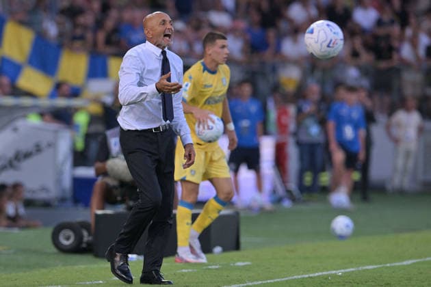 SOCCER - Serie A - Frosinone Calcio vs. Juventus FC Photo by IPA ABACAPRESS.COM87747684 - Luciano Spalletti, head coach of FC Juventus, during the Serie A Enilive soccer match between Frosinone and FC Juventus at the Benito Stirpe Stadium on August 23, 2026, in Frosinone, Lazio. During the Frosinone Calcio vs. Juventus FC Italian Serie A soccer match in Frosinone, Italy, on August 23, 2026 Frosinone Italy  Copyright: xIPAxSport ABACAx