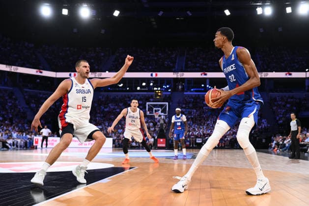 Victor Wembanyama and Nikola Jokic during the 2027 World Cup warm-up match between France and Serbia at the CO™MET Arena in OrlÃ ans on 23 August 2026. - 23 08 2026 - France France OrlÃ ans -  JulienxMattiax xLexPictorium LePictorium_0339445