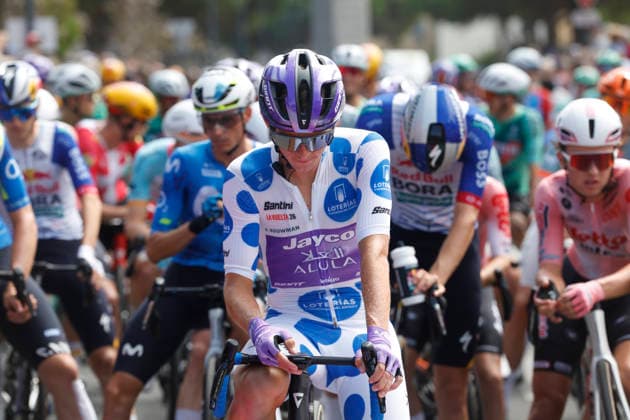 The King of the Mountains jersey, Dutch cyclist Koen Bouwman, before the start of the third stage of La Vuelta a Espana cycling tour, over 166,7 km, from Gruissan to Font- Romeu (both in France). La Vuelta a Espana cycling tour - Stage 3 !ACHTUNG: NUR REDAKTIONELLE NUTZUNG!  Copyright: xJavierxLizónx GRAF3953 20260824-55021214470_1