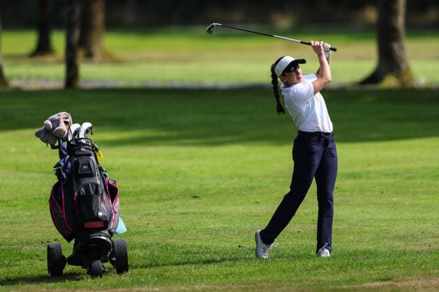 Sport Bilder des Tages REPRO FREE *PRESS RELEASE NO REPRODUCTION FEE* EDITORIAL USE ONLY Australian Spoons All-Ireland Final, Longford Golf Club, Longford 24 8 2026 A competitor plays up the eighteenth A competitor plays up the eighteenth 24 8 2026  Copyright: xx BB3_7880