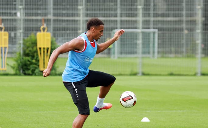 24.08.26 VfB Stuttgart Training Deutschland, Stuttgart, 24.08.2026, Fussball, Bundesliga, Saison 2026 2027, VfB Stuttgart Training: Jamie Leweling. *** August 24, 2026 VfB Stuttgart Practice Germany, Stuttgart, August 24, 2026, Soccer, Bundesliga, 2026–2027 Season, VfB Stuttgart Practice Jamie Leweling