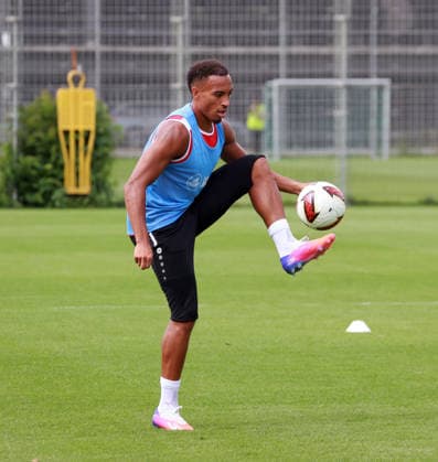 24.08.26 VfB Stuttgart Training Deutschland, Stuttgart, 24.08.2026, Fussball, Bundesliga, Saison 2026 2027, VfB Stuttgart Training: Jamie Leweling. *** August 24, 2026 VfB Stuttgart Practice Germany, Stuttgart, August 24, 2026, Soccer, Bundesliga, 2026–2027 Season, VfB Stuttgart Practice Jamie Leweling